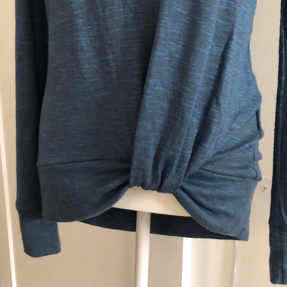 Juicy Couture blue light weigh sweater with knot detail - Picture 3 of 8